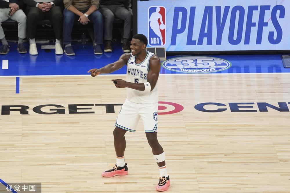 出超越年龄 出超越年龄